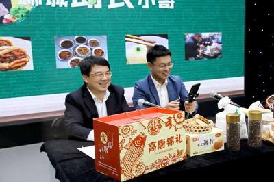 山東高唐 非遺“麥秸畫”擔(dān)起扶貧新使命